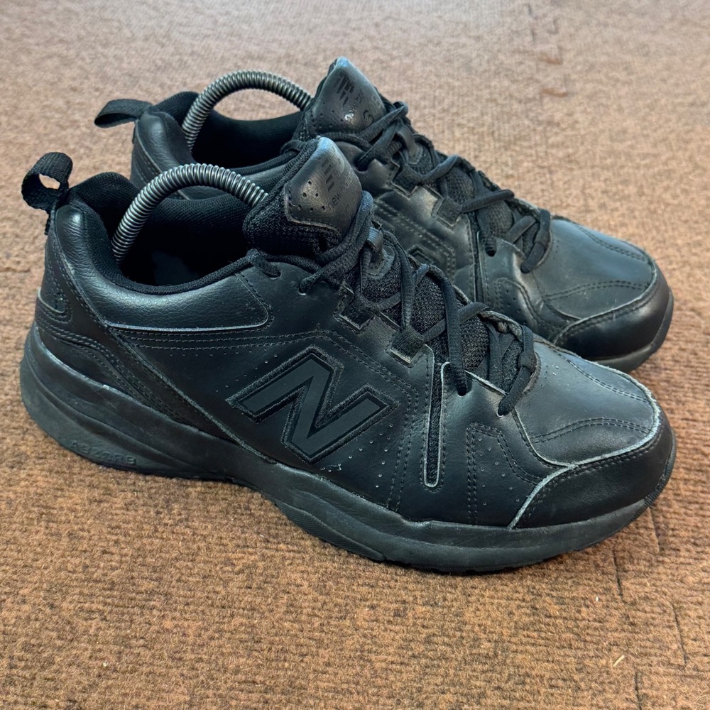 New Balance 608 v5 Mens Training Shoes Black Leather MX608AB5 Size 9 4E Wide B-